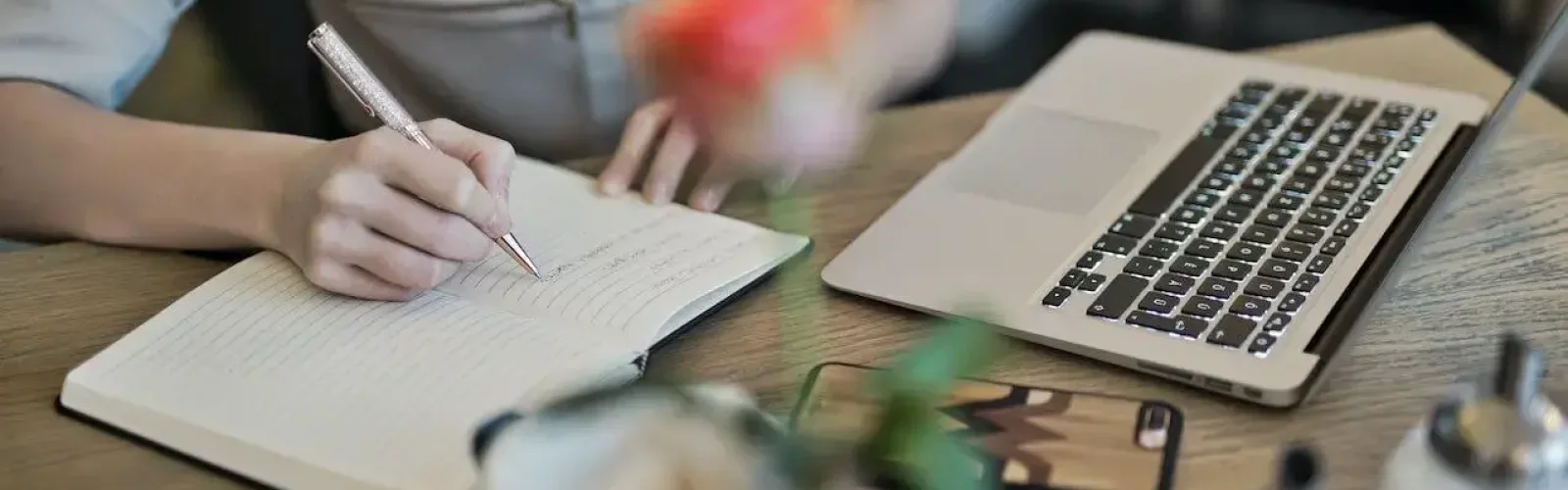 The effectiveness of the course during the meeting with the tutor: you will already have the knowledge thanks to e-learning The effectiveness of the course during the meeting with the tutor: you will already have the knowledge thanks to e-learning